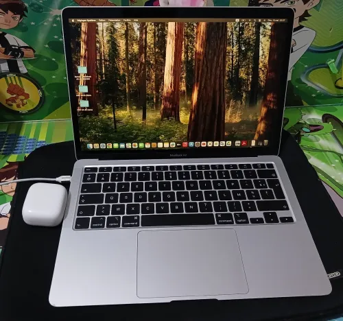 Mackbook air 2020