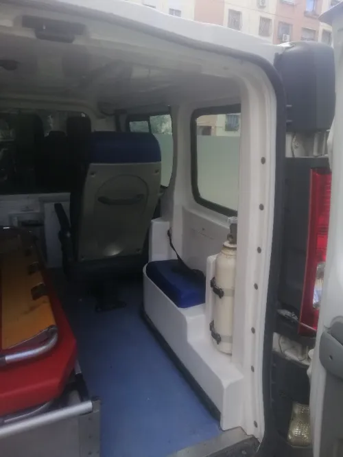 Renault Trafik ambulance 2014 
