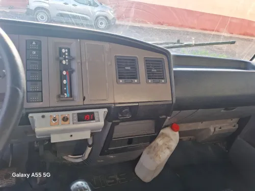 Nissan ATlEON 2006