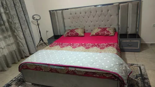 Chambre a coucher presque neuve
