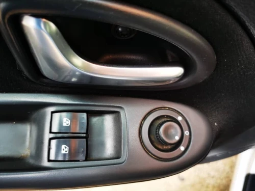 Peugeot Clio compus 2014 La tout