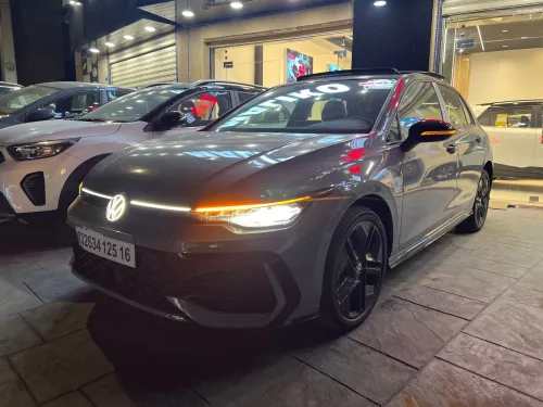 Volkswagen Golf 8 2025 R-Line