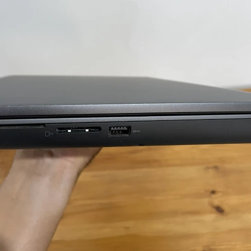 Lenovo ThinkPad P16 Gen 1 - Workstation i9-12950HX, 64Go, 1To, RTX A4500 16Go dédiée, 16" 2k