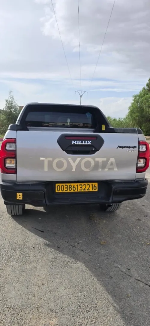Toyota Hulix 2022 Aviator
