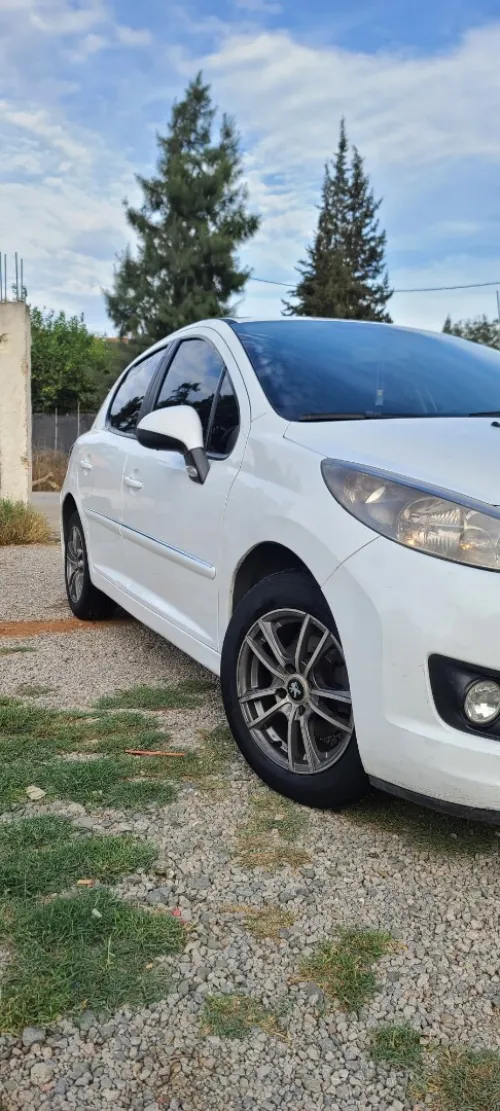 Peugeot 207 plus 2013 207 plus