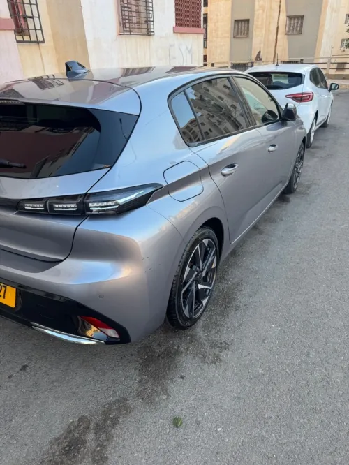 Peugeot 308 2023 Allure Pack