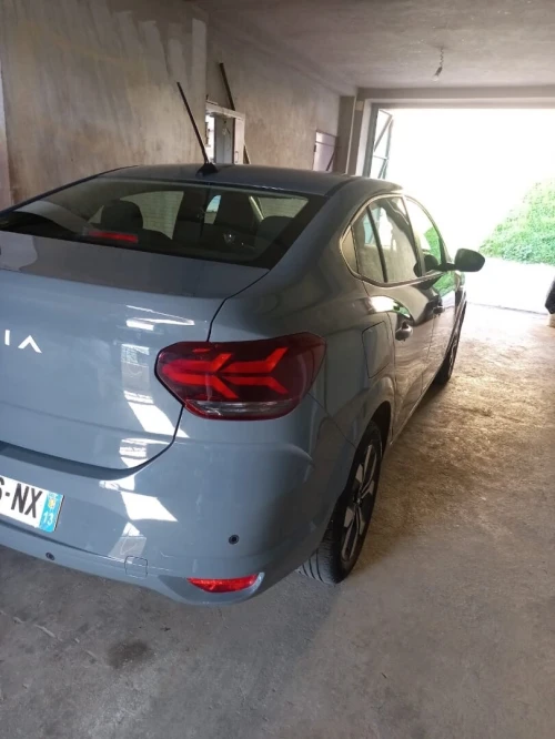 Dacia Logan 2025 Extreme