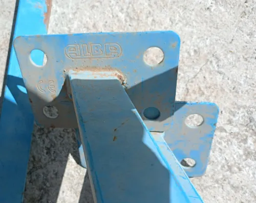 Location plateforme nacelle panneau suspendu 