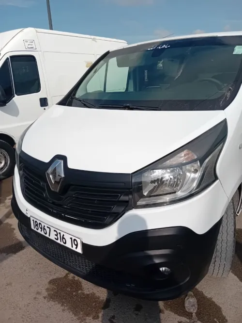 Trafic Renault 2016