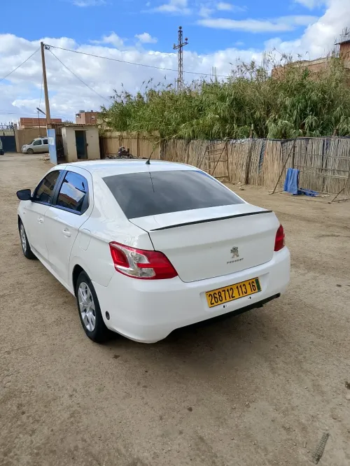 Peugeot 301 2013 Allure