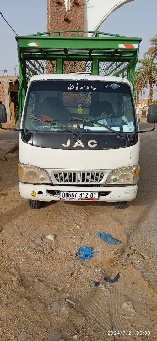 JAC Jac1040 2012
