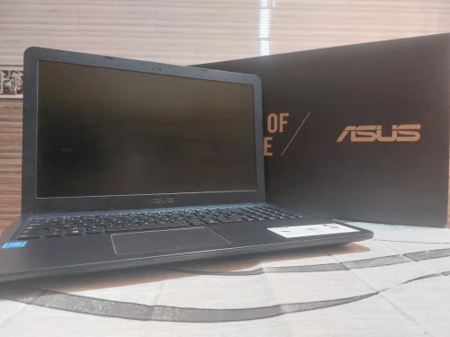ASUS VIVOBOOK X543MA