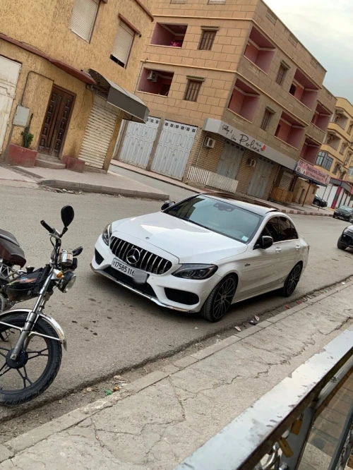 Mercedes Classe C 2016 220 AMG Line