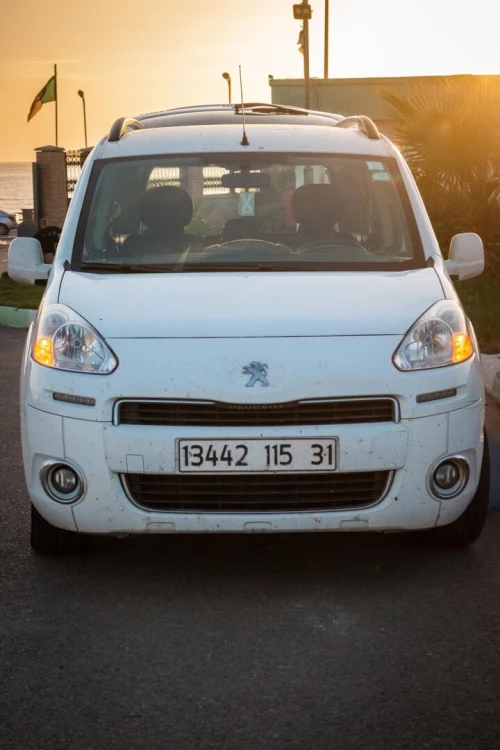 Peugeot Partner 2015 Tepee Allure 