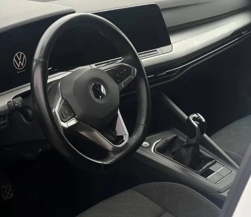 Volkswagen Golf 8 2021 Active