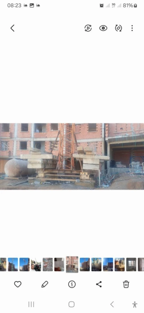 Grue a tour