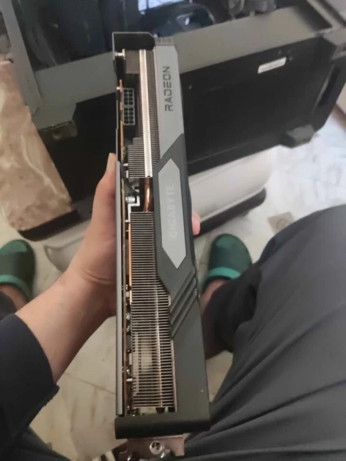 CARTE GRAPHIC RX 7800XT GIGABYTE GAMING OC