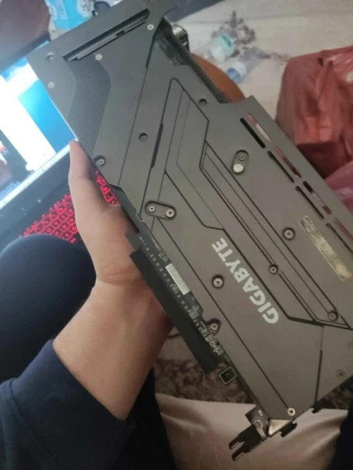 CARTE GRAPHIC RX 7800XT GIGABYTE GAMING OC