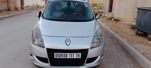 Renault Scenic Court 2011 Privilège 