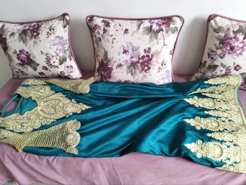 Robe annabi canstantinoise