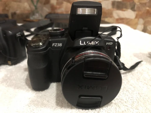 Panasonic Lumix g1 / Lumix Fz 45-38-18-Tz3