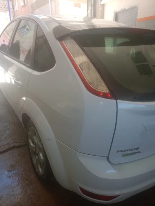 Ford Focus 5 portes 2010 Focus 5 portes