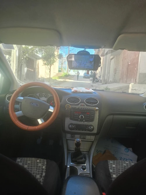 Ford Focus 5 portes 2010 Focus 5 portes