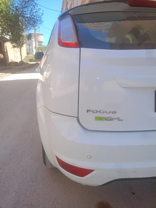 Ford Focus 5 portes 2010 Focus 5 portes