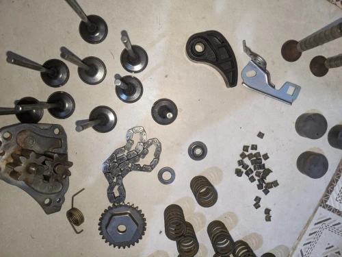 pièces moteur nissan sunny n17 tiida micra essance 