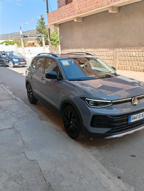 Volkswagen Tharu XR  2025 Sharp Edition