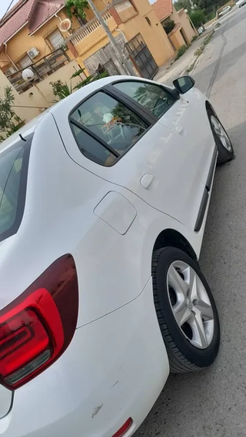 Renault Symbol 2019 white edition