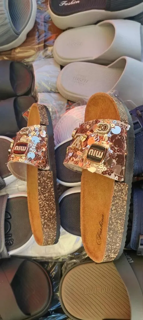 Sandales
