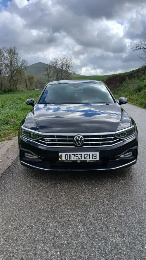 Volkswagen Passat 2021 R Line