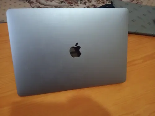MacBook M1