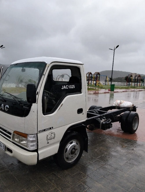 JAC 1025 2004
