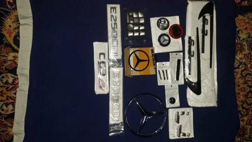 accessoire et Monogamme Mercedes