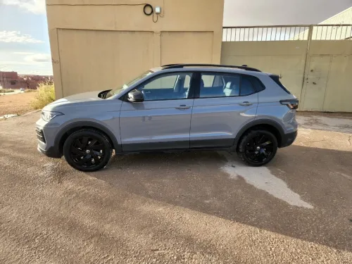 Volkswagen Tahru 2025 Sharp