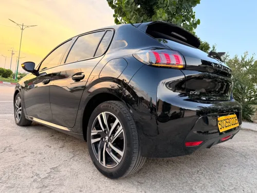Peugeot 208 2022 Allure Facelift