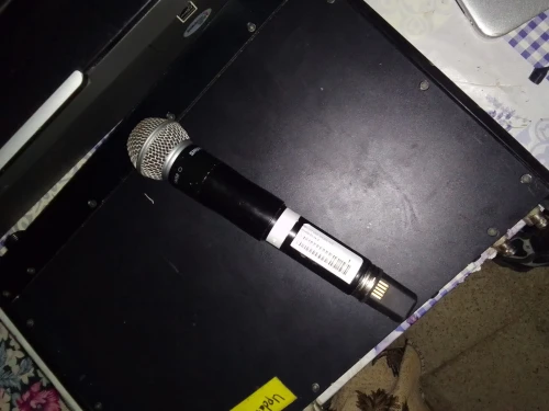 Shure AD4D Récepteur numérique double