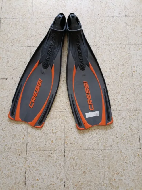 Palme Cressi  neuve avec étiquette 