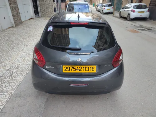 Peugeot 208 2013 Active