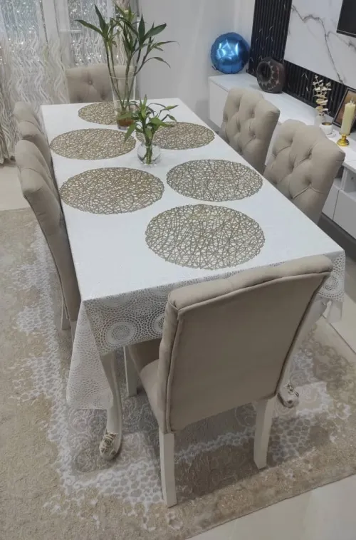 Un salon à vendre 