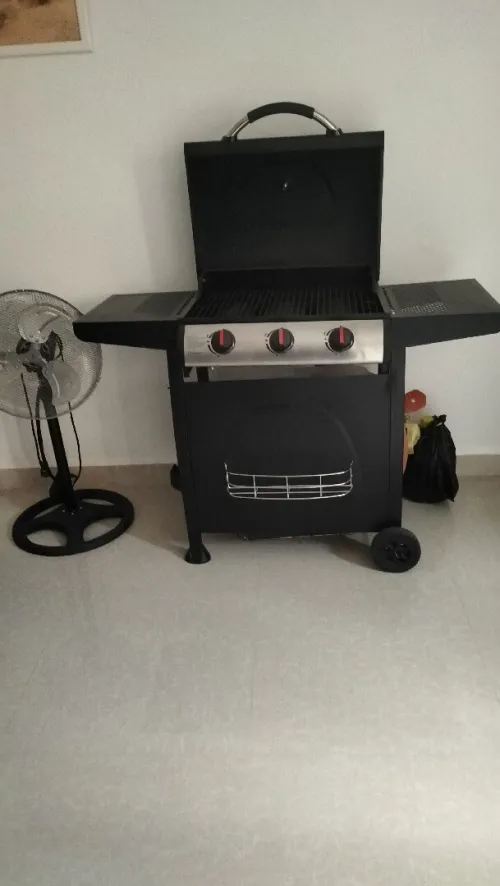 Barbecue a gaz importé de France