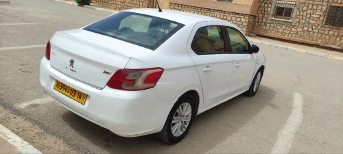 Peugeot 301 2013 Active