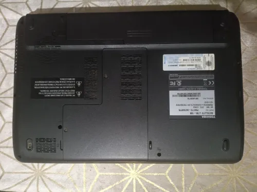 laptop toshiba L735