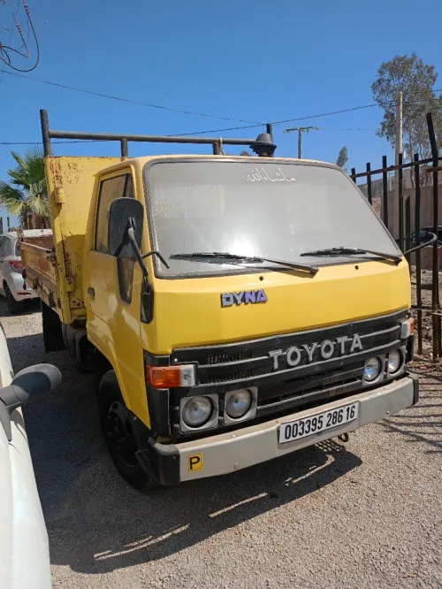 Toyota Dyna 1986