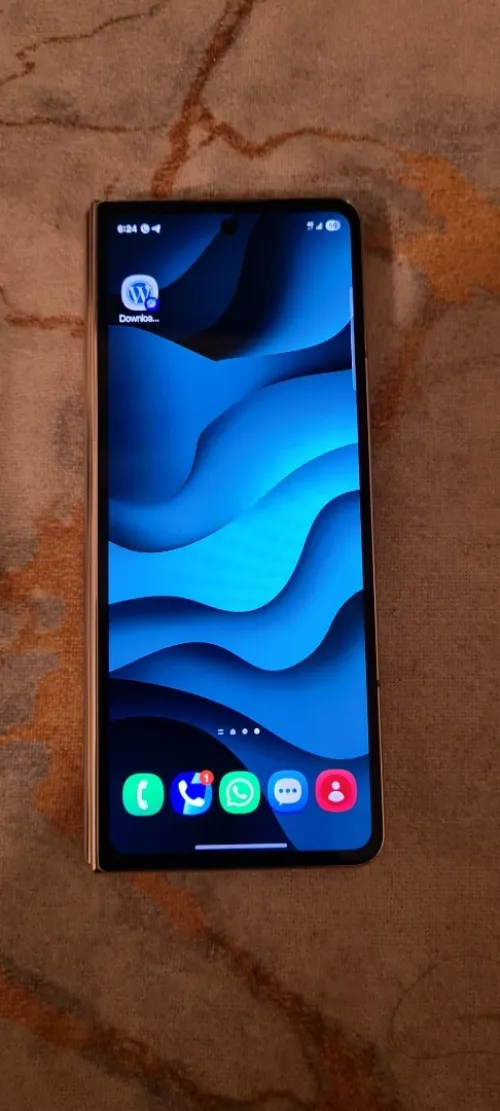 Samsung Z fold 4