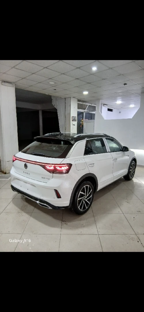 Volkswagen T-Roc 2025 R- Line Edition 