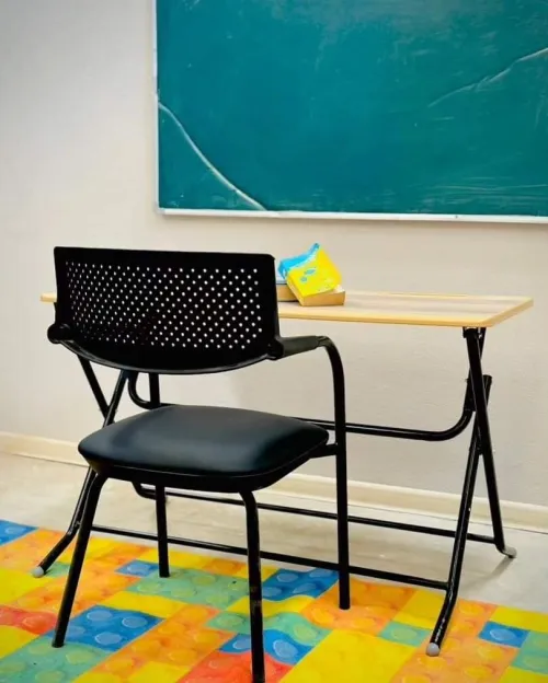 Table pliante pour divers utilisation 