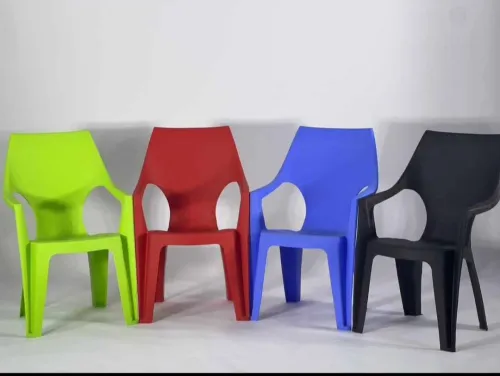 Table et chaises كراسي و طاولات 